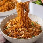 Cantonese-Style Crispy Chow Mein: A Quick and Flavorful Classic 5854734272579701632 121 1 e1764256945710
