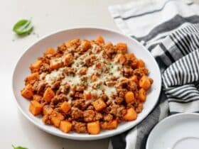 One-Pan Ground Turkey and Sweet Potato Skillet: Quick, Healthy, and Flavorful 5895638359990799189 121