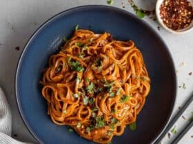 15-Minute Creamy Thai Red Curry Noodles 5933898259376048988 121