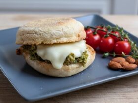 Low Sodium Pesto Egg White Breakfast Sandwich unnamed 4 e1770198152182