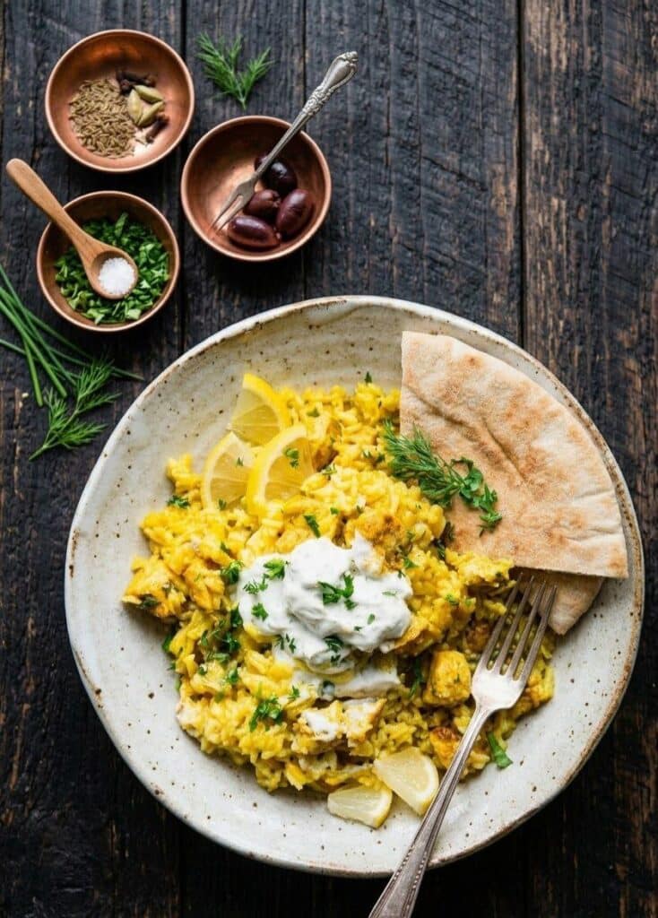 Dump-and-Bake Chicken Tzatziki with Rice: A One-Pan Mediterranean Delight 5890925286218468535 121