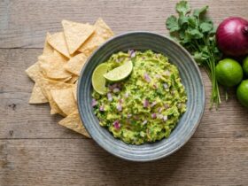 Simple Guacamole Recipe – Fresh, Creamy & Easy unnamed 14 5 e1774444904306