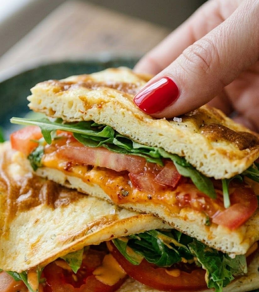 Simple High-Protein Cottage Cheese Flatbread You Can Make in Minutes unnamed 26 e1772618637711