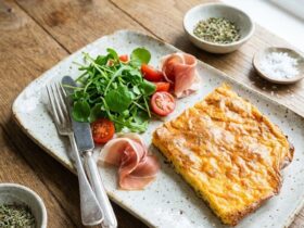 High-Protein Cottage Cheese Flatbread: Easy, Low-Carb, and Gluten-Free unnamed 6 1 e1772609449643